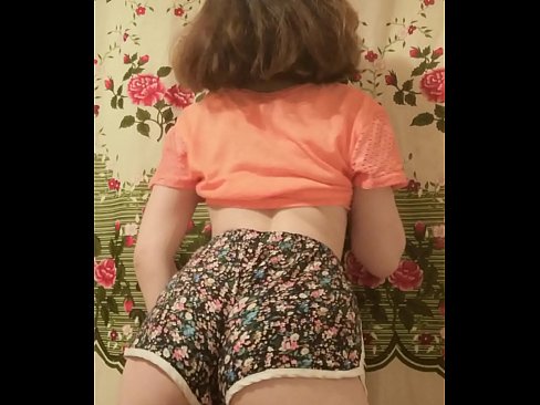 ❤️ Секси млада беба скида шортс пред камером Порно видео на sr.sayhentai.ru ❌❤
