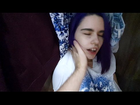 ❤️ Нашао сам своју сестру у орману и помогао јој да сврши Порно видео на sr.sayhentai.ru ❌❤